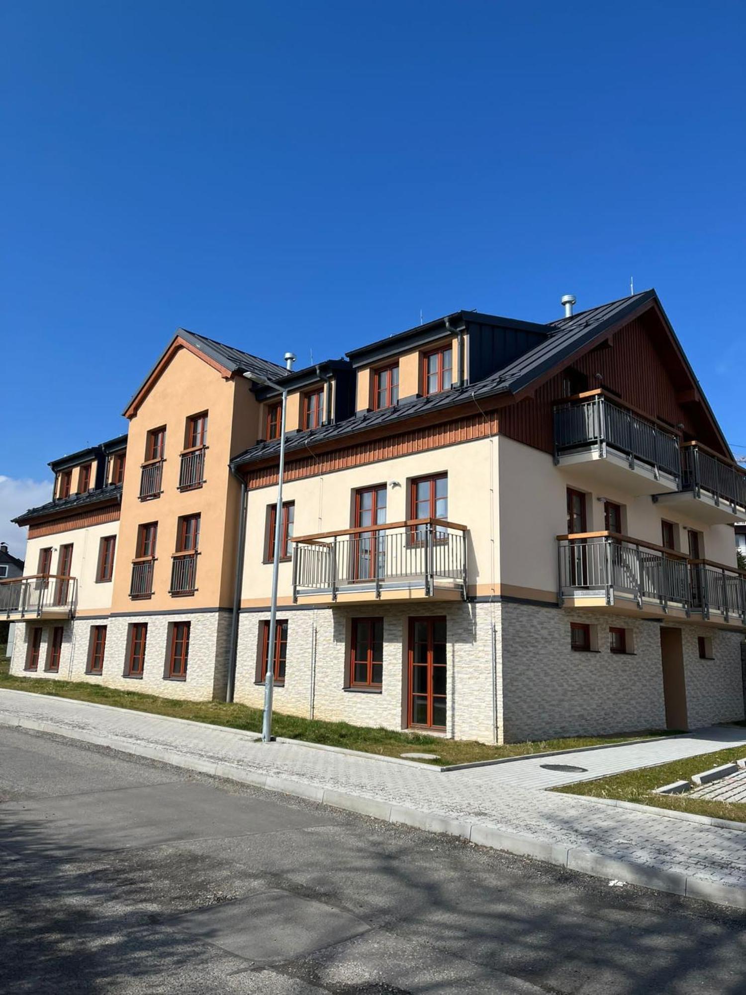 Apartman U Tedyho Leilighet Kasperske Hory Eksteriør bilde
